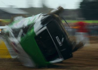 Stock Car ou l'art de détruire des voitures en s'amusant !