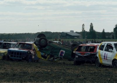 Stock Car ou l'art de détruire des voitures en s'amusant !