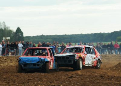 Stock Car ou l'art de détruire des voitures en s'amusant !