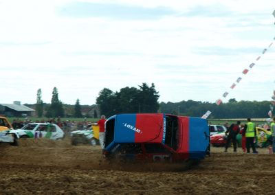 Stock Car ou l'art de détruire des voitures en s'amusant !