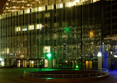 Photo à la Défense de nuit